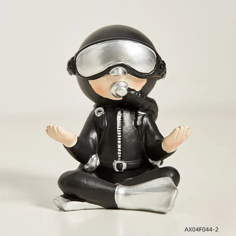 Diver Pen Holder Desk Decor – Creative Resin Office Organizer Gift CJ