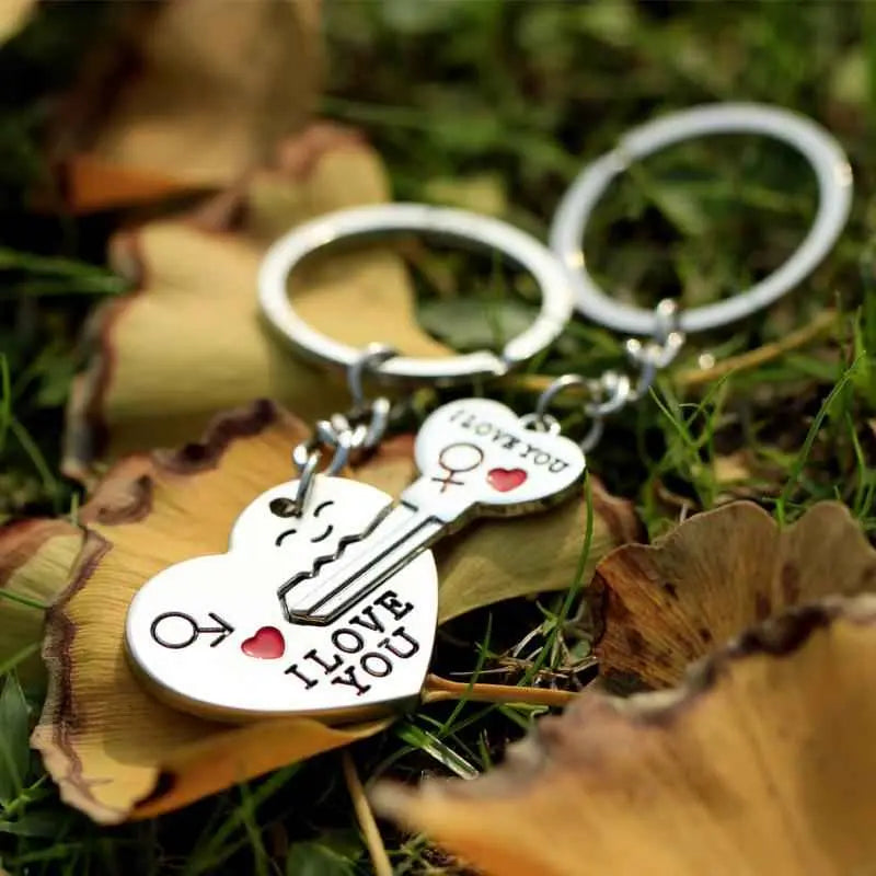 Couple “I Love You” Heart Keychains – Matching Lovers Key Ring Set (2PCS)