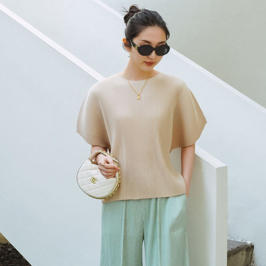 Women’s Pleated Batwing Sleeve T-Shirt – Loose Korean Casual Round Neck Top | Soft Relaxed Short Sleeve Tee EPR