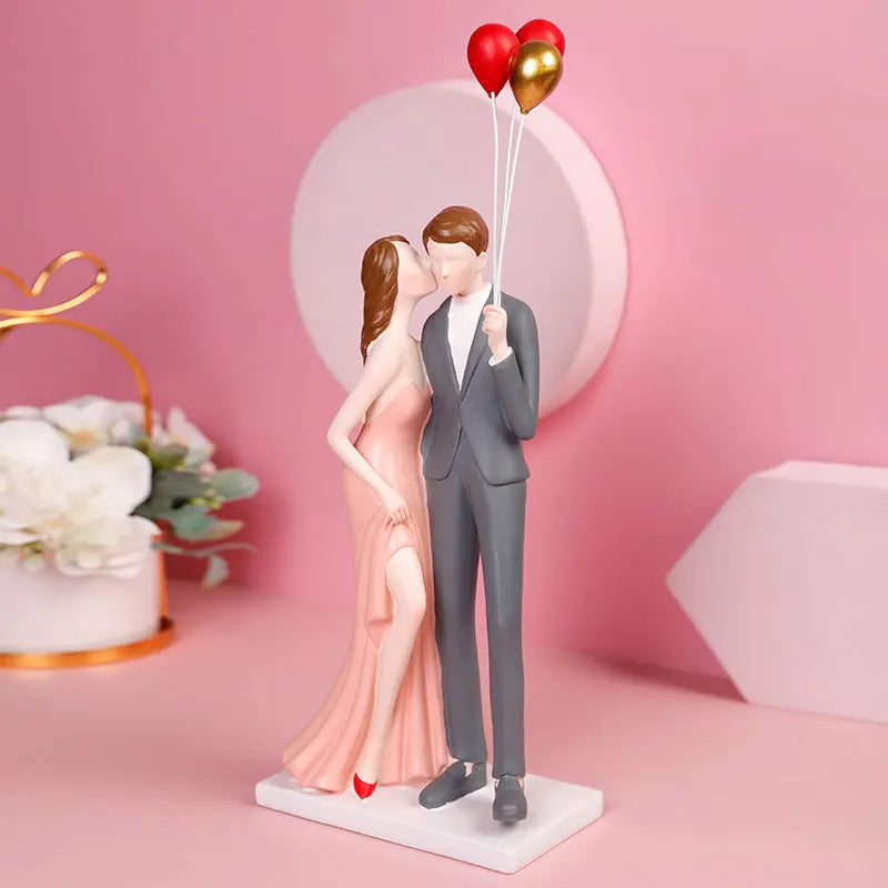 Romantic Couple Balloon Statue – Modern Resin Love Ornament Home Decor CJ