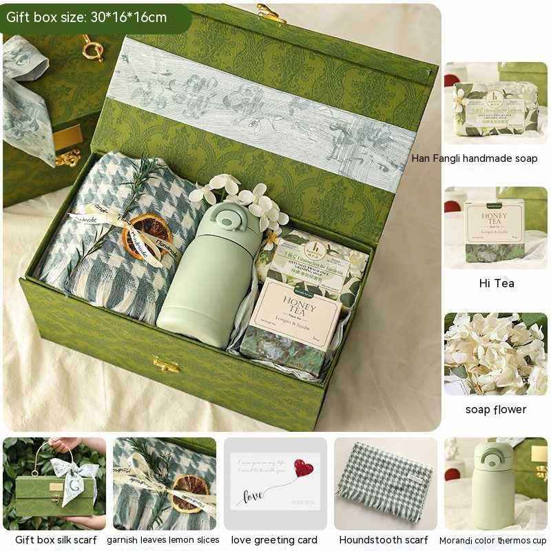 Luxury Matcha Gift Box Set with Scarf – Premium Women’s Gift Set