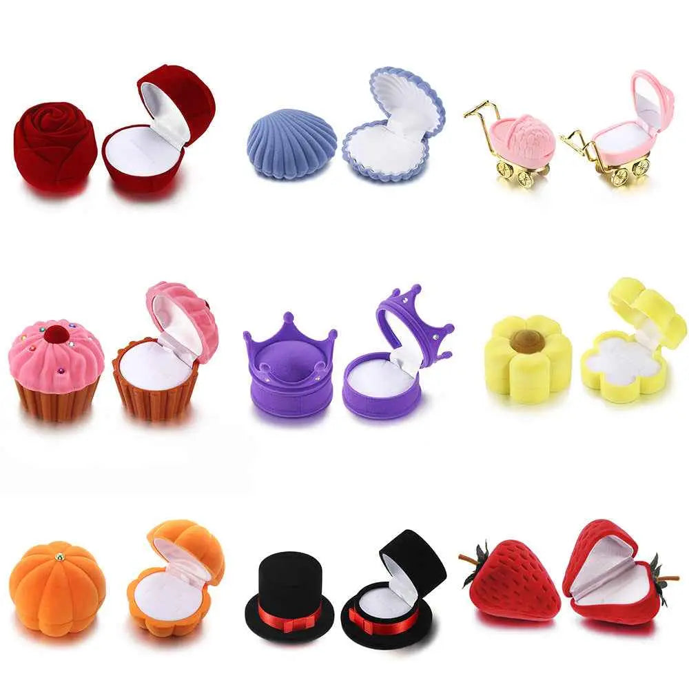 Cute Cartoon Jewelry Box- Plush Flip-Top Ring & Necklace Gift Case | Portable Mini Organizer