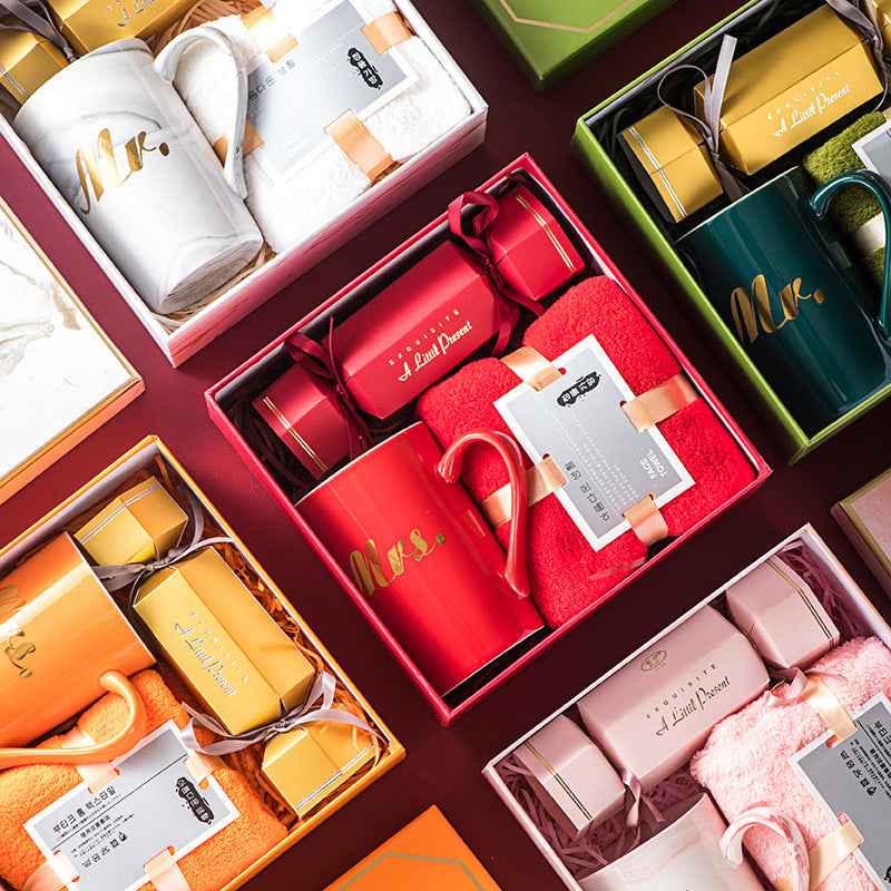Luxury Ceramic Mug Gift Set with Towel & Candy Box – Premium Coffee Cup Gift for Any Occasion