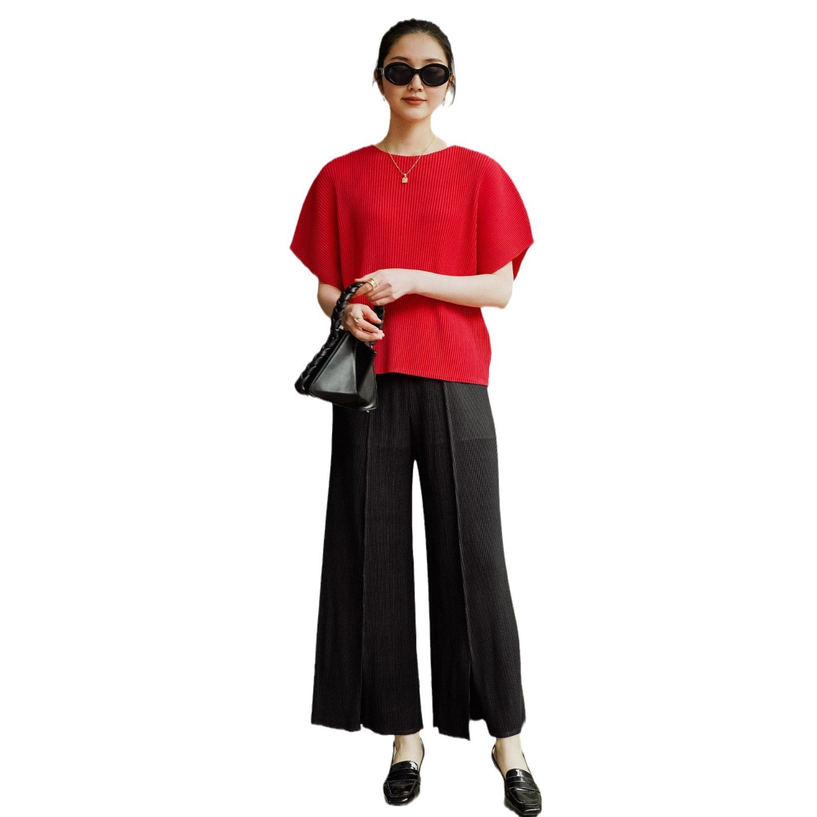 Women’s Pleated Batwing Sleeve T-Shirt – Loose Korean Casual Round Neck Top | Soft Relaxed Short Sleeve Tee EPR