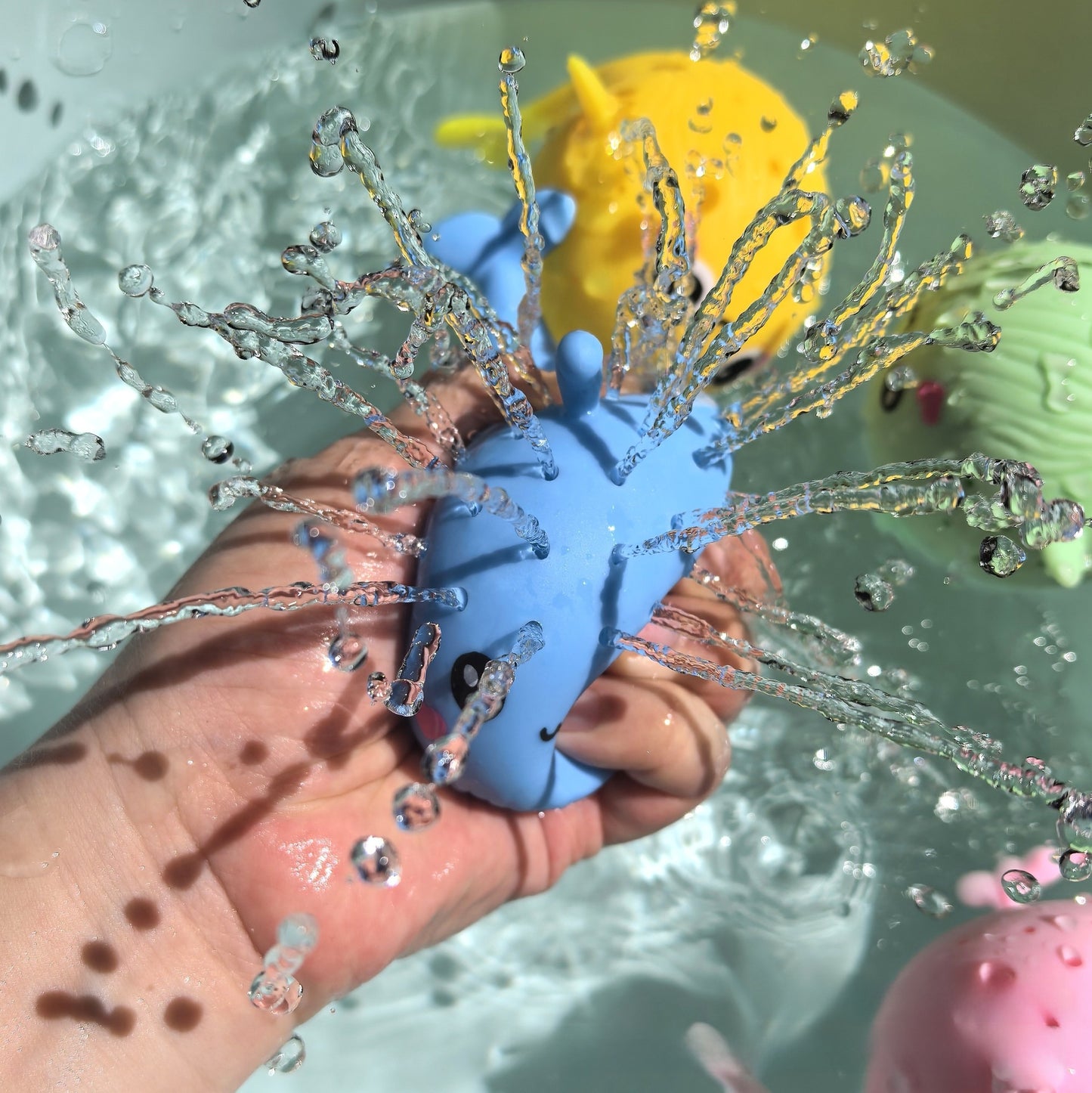 Cute Marine Water Squeeze Toys for Kids - Whale & Sea Animal Bath Toys