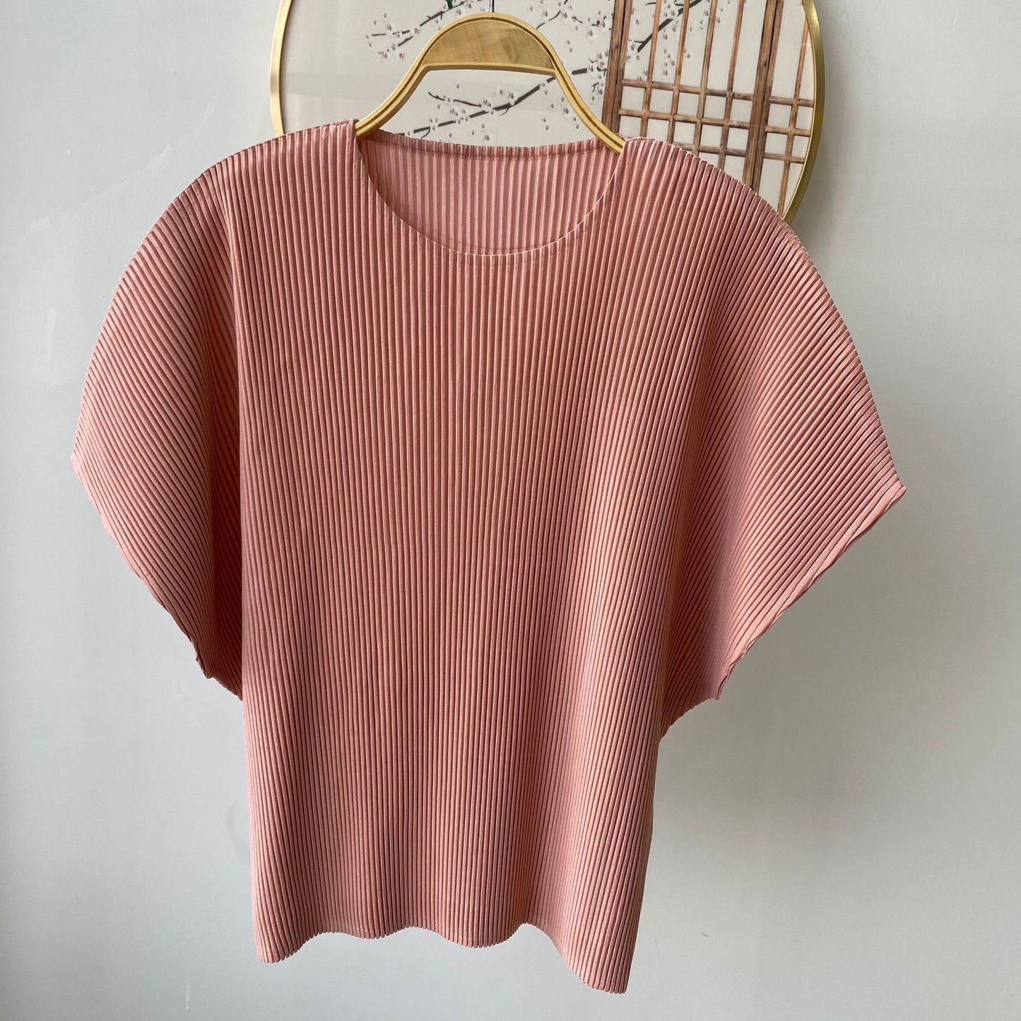 Women’s Pleated Batwing Sleeve T-Shirt – Loose Korean Casual Round Neck Top | Soft Relaxed Short Sleeve Tee EPR
