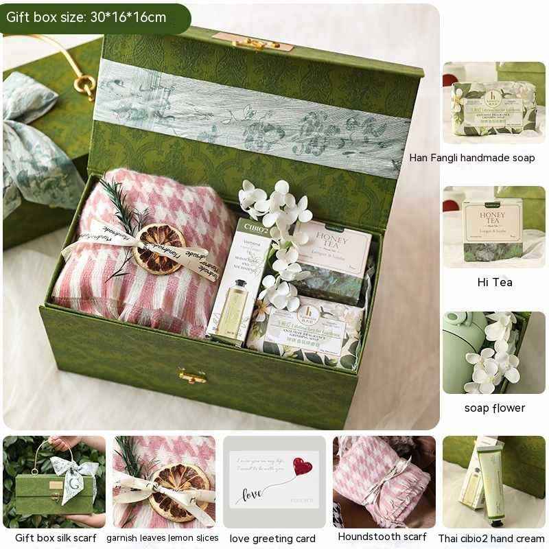 Luxury Matcha Gift Box Set with Scarf – Premium Women’s Gift Set