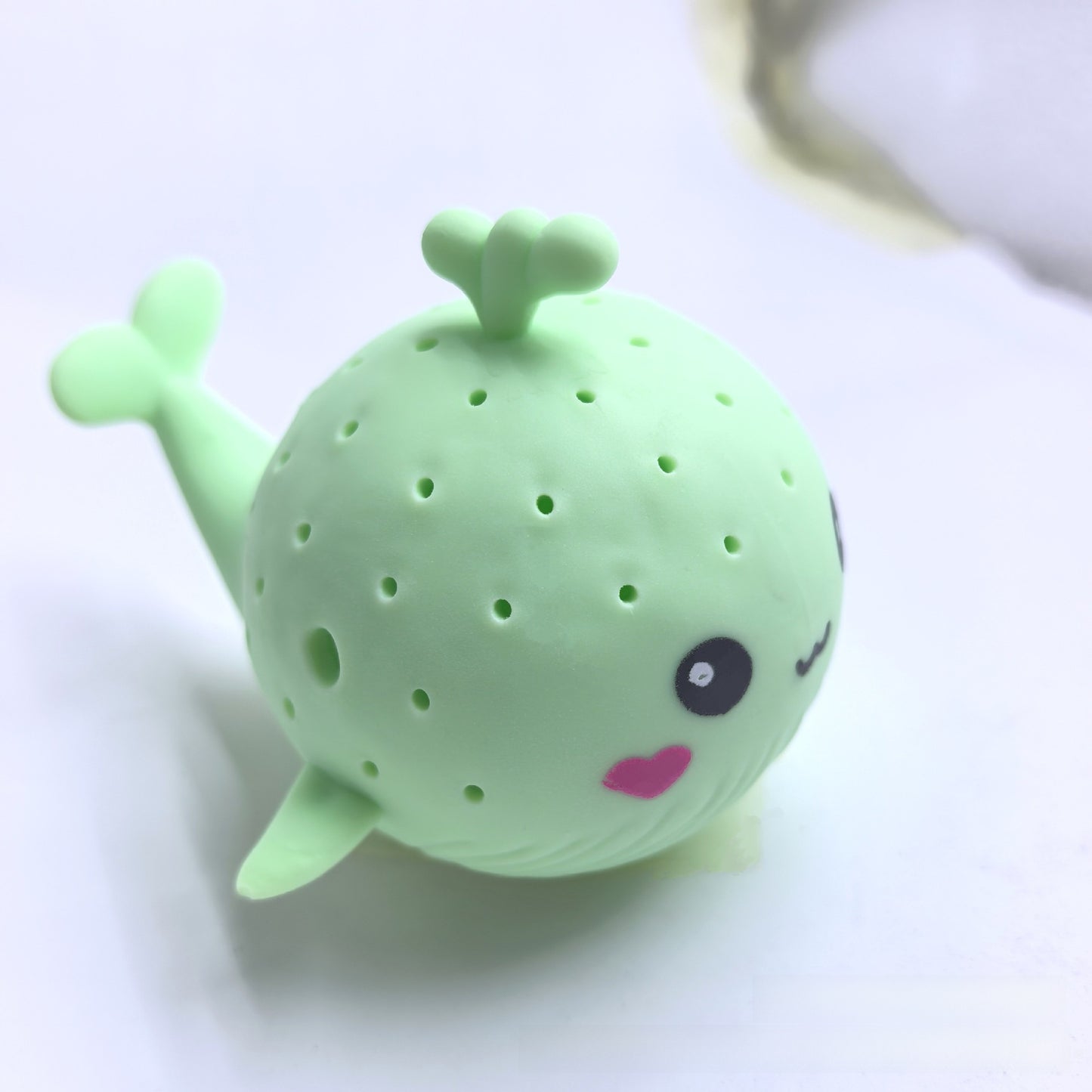 Cute Marine Water Squeeze Toys for Kids - Whale & Sea Animal Bath Toys