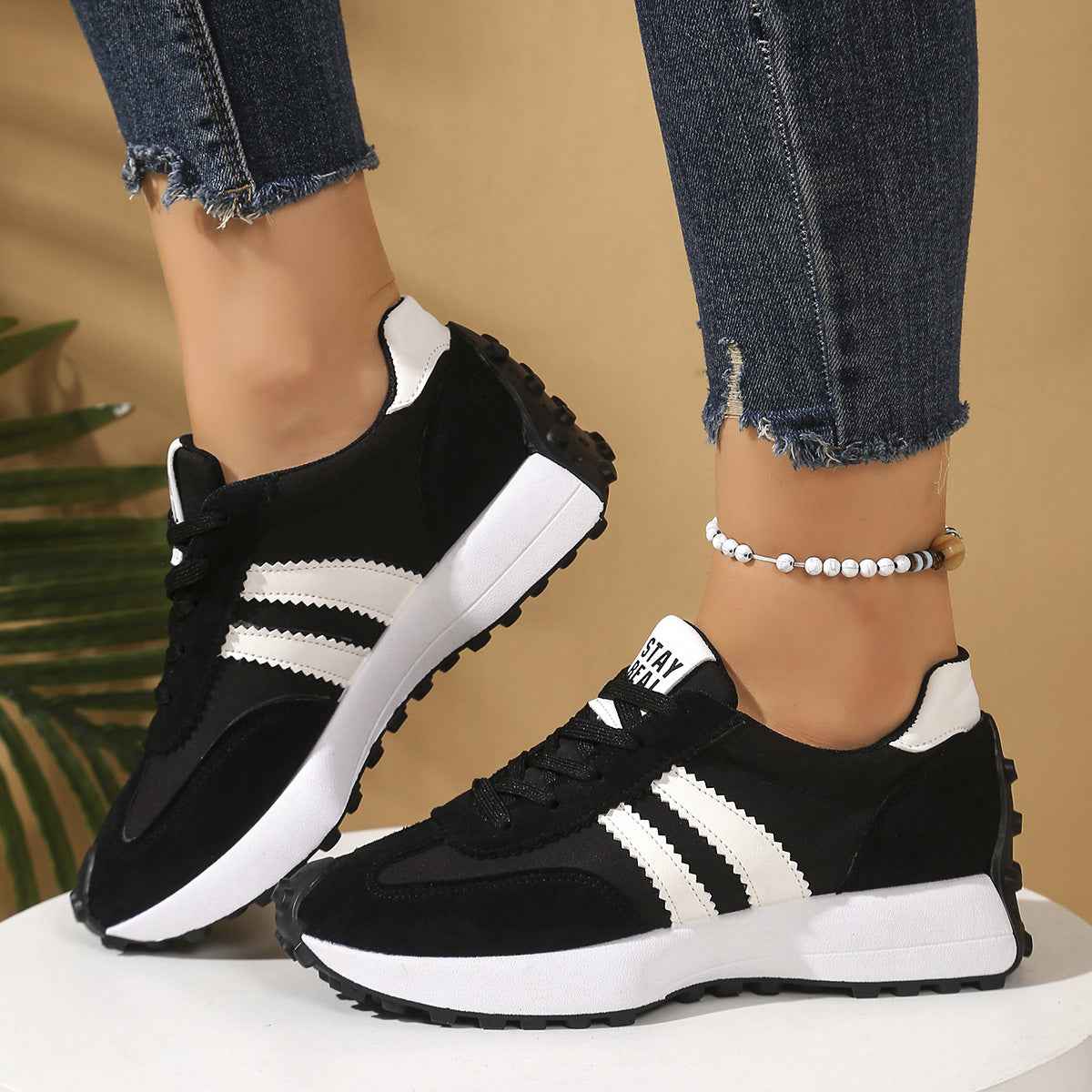 Casual Platform Sneakers Breathable Lace-Up Shoes with Thick Sole for Men