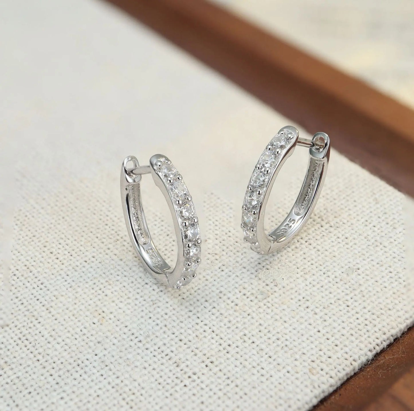 925 Sterling Silver U-Shaped Earrings - Minimalist Geometric Stud Earrings | Elegant White Gold Jewelry for Women TED