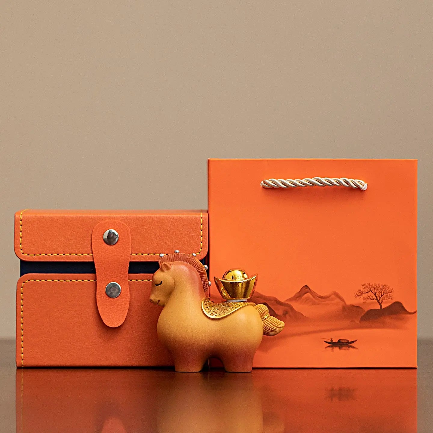 Custom Horse Figurine Gift Set Prosperity Feng Shui Horse Statue with Gift Box | Corporate & Business Gifts TED